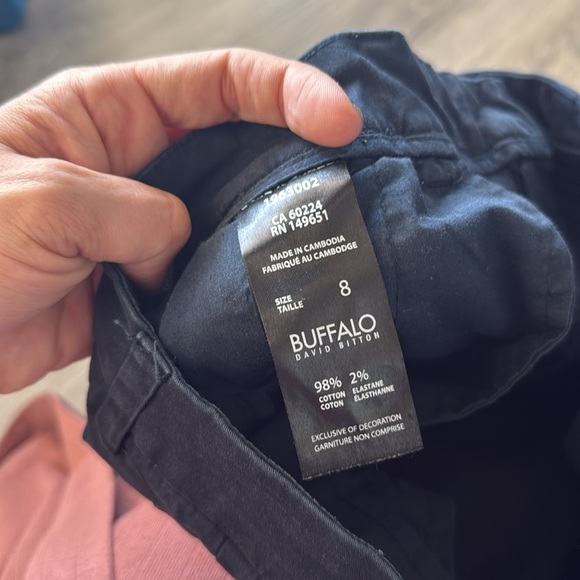 Buffalo David Bitton Mid rise short Carlisle size 8 - Picture 5 of 8